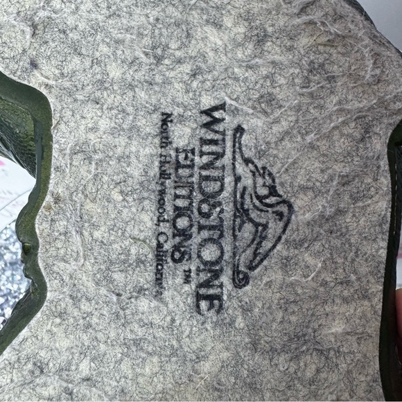 Windstone editions Hollywood California Decorative Dragon Figurine Green purple - Picture 7 of 10